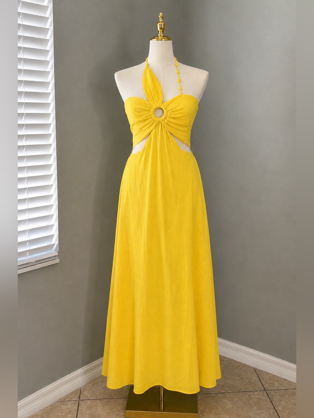 NWT America & Beyond Nash Yellow Flora Maxi Dress Size Large